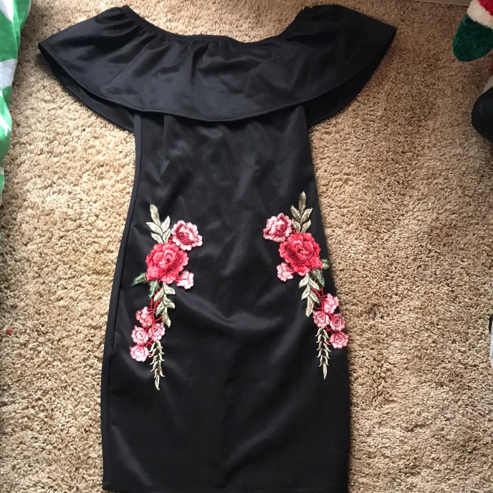 Black fitted party dress